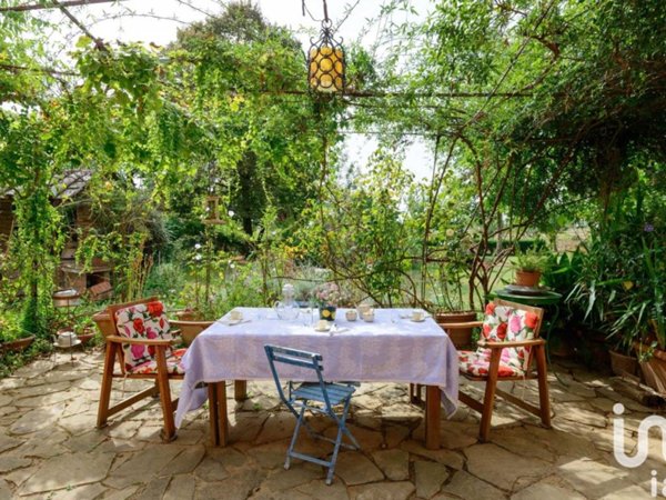 casa indipendente in vendita a Marciano della Chiana in zona Cesa