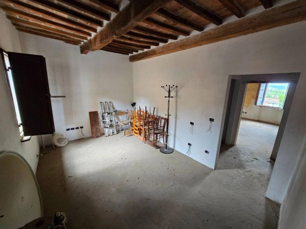 intera palazzina in vendita a Marciano della Chiana