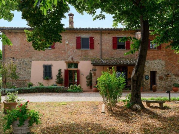 casa indipendente in vendita a Marciano della Chiana