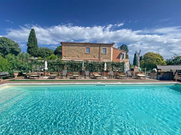 casale in vendita a Marciano della Chiana