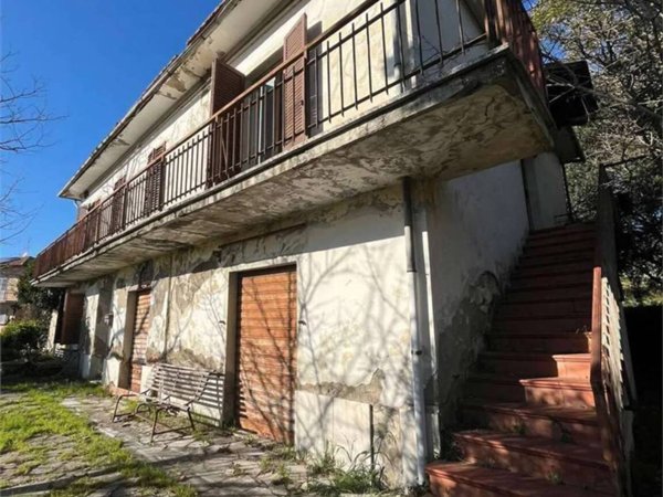 casa indipendente in vendita a Marciano della Chiana