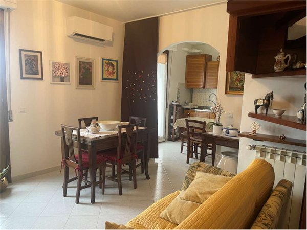 appartamento in vendita a Marciano della Chiana in zona Cesa