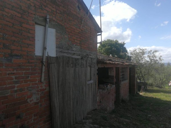 casale in vendita a Marciano della Chiana