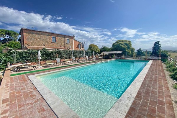 casale in vendita a Marciano della Chiana