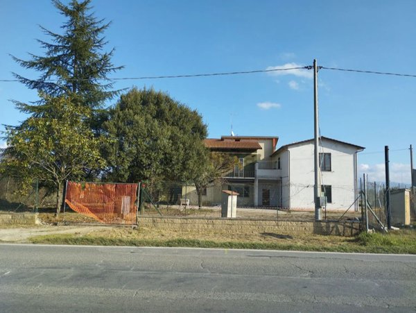 appartamento in vendita a Marciano della Chiana in zona Badicorte