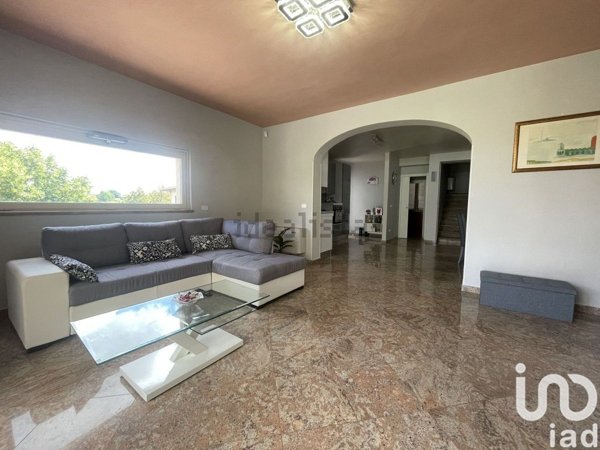 casa indipendente in vendita a Marciano della Chiana