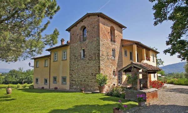 casale in vendita a Marciano della Chiana