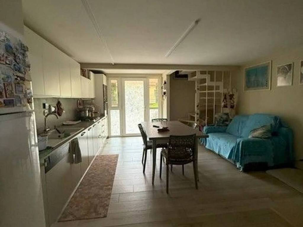 casa indipendente in vendita a Marciano della Chiana in zona Cesa