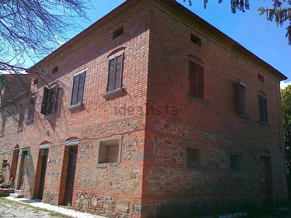casale in vendita a Marciano della Chiana