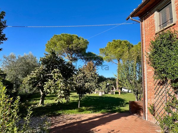 casa indipendente in vendita a Marciano della Chiana