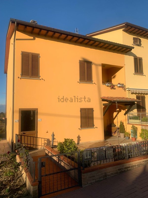 casa indipendente in vendita a Marciano della Chiana