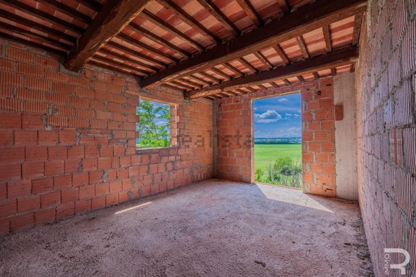 casa indipendente in vendita a Marciano della Chiana