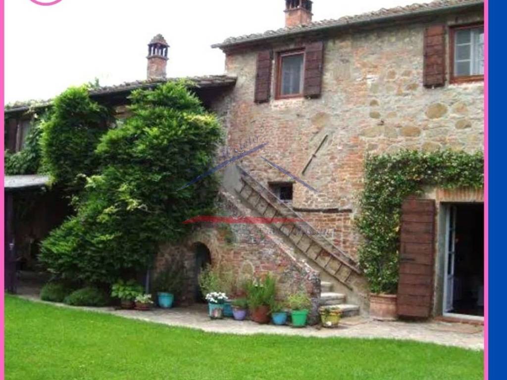 negozio in vendita a Marciano della Chiana