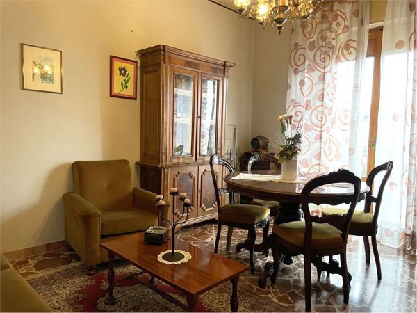 casa indipendente in vendita a Marciano della Chiana in zona Cesa