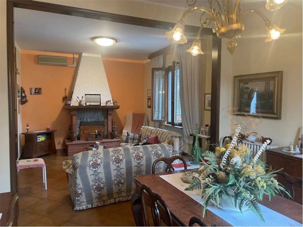 casa indipendente in vendita a Marciano della Chiana in zona Cesa
