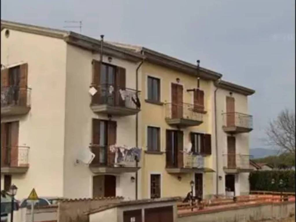 appartamento in vendita a Marciano della Chiana in zona Cesa