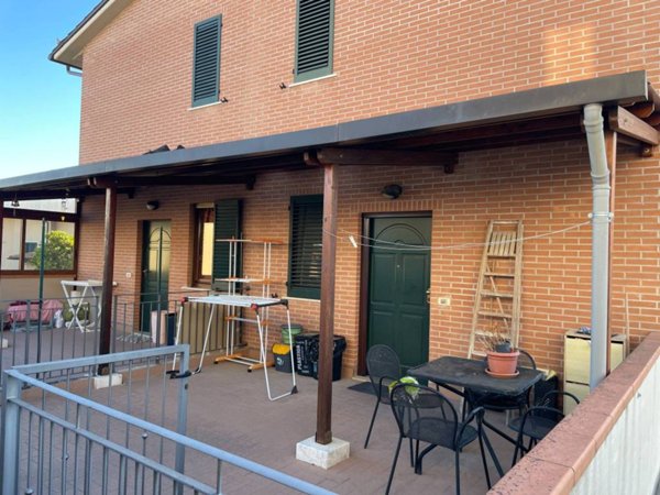appartamento in vendita a Marciano della Chiana in zona Cesa