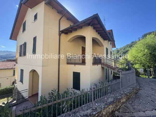 appartamento in vendita a Montemignaio in zona Secchieta