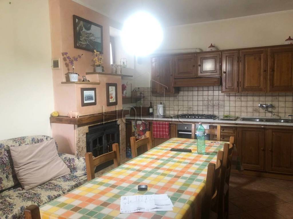 casa indipendente in vendita a Monterchi in zona Pocaia