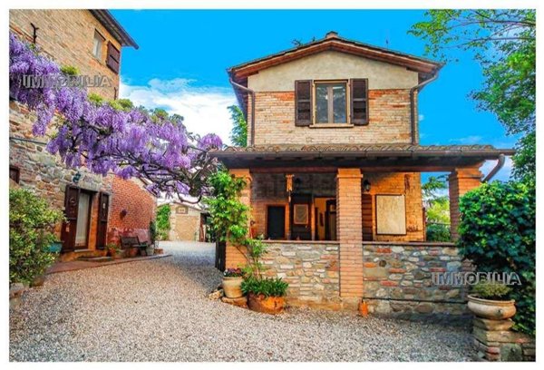 casale in vendita a Monterchi