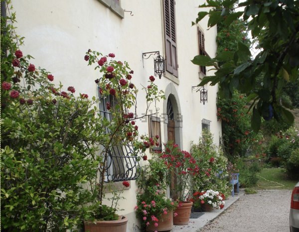 casa indipendente in vendita a Monterchi in zona Le Ville