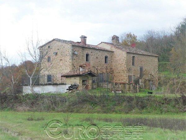 casa indipendente in vendita a Monterchi in zona Le Ville
