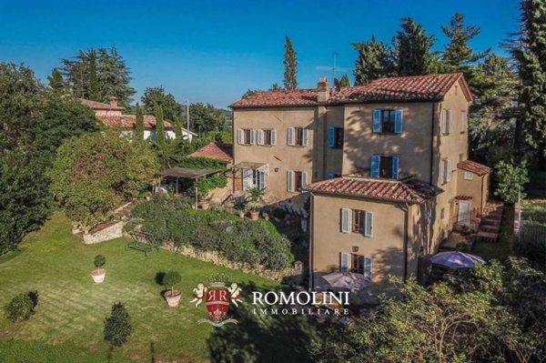 casa indipendente in vendita a Monterchi
