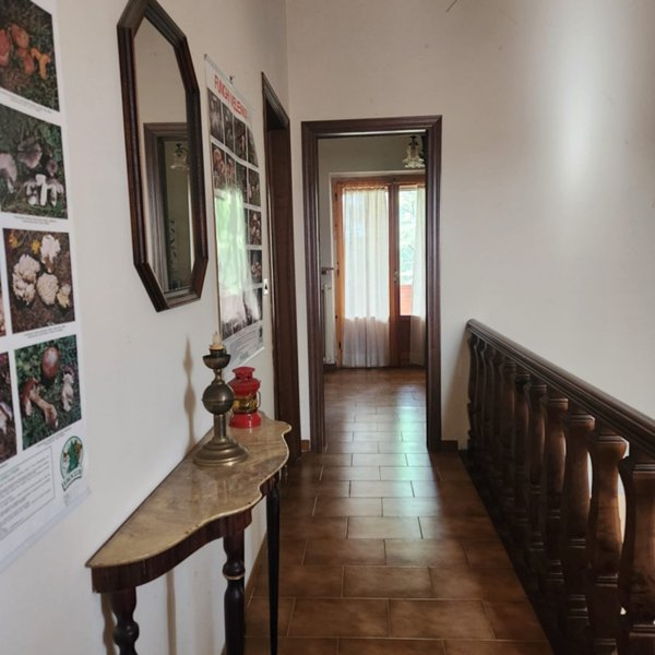 casa indipendente in vendita a Monterchi