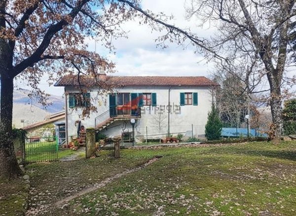 casa indipendente in vendita a Monterchi
