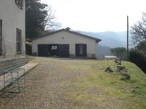 casa indipendente in vendita a Monterchi