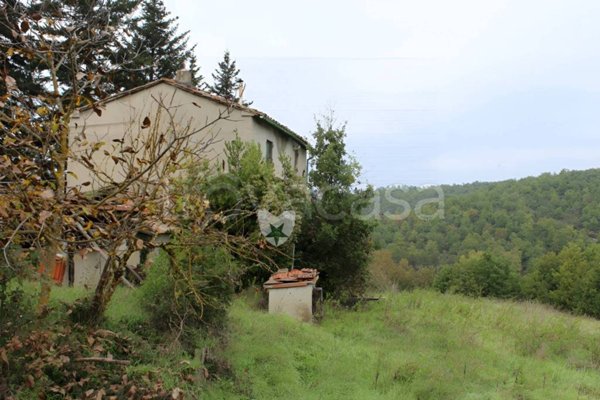 casa indipendente in vendita a Monterchi in zona Le Ville