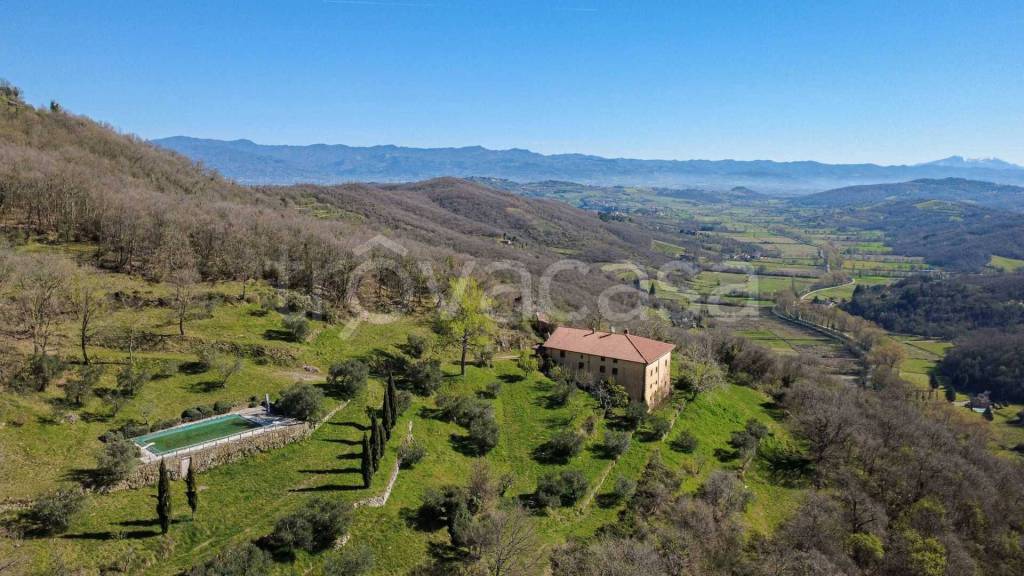 casa indipendente in vendita a Monterchi
