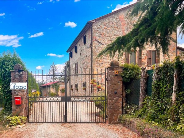casa indipendente in vendita a Monterchi in zona Le Ville