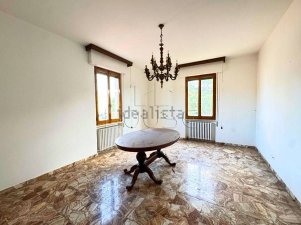 casa indipendente in vendita a Monterchi in zona Le Ville