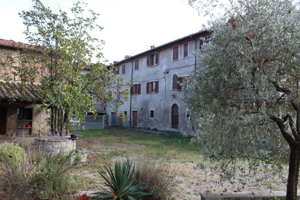 casa indipendente in vendita a Monterchi in zona Le Ville