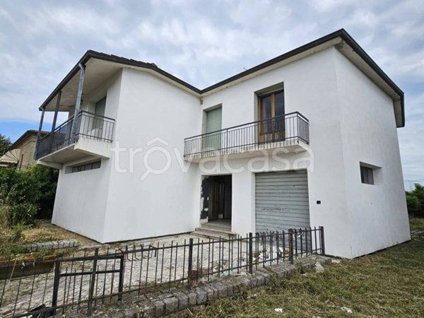 casa indipendente in vendita a Monte San Savino