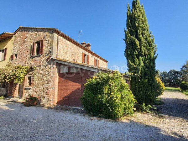 casa indipendente in vendita a Monte San Savino