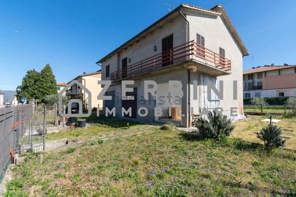 casa indipendente in vendita a Monte San Savino