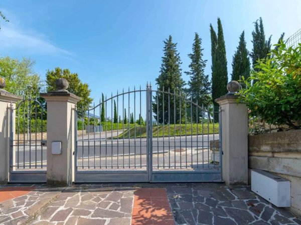 casa indipendente in vendita a Monte San Savino in zona Montagnano