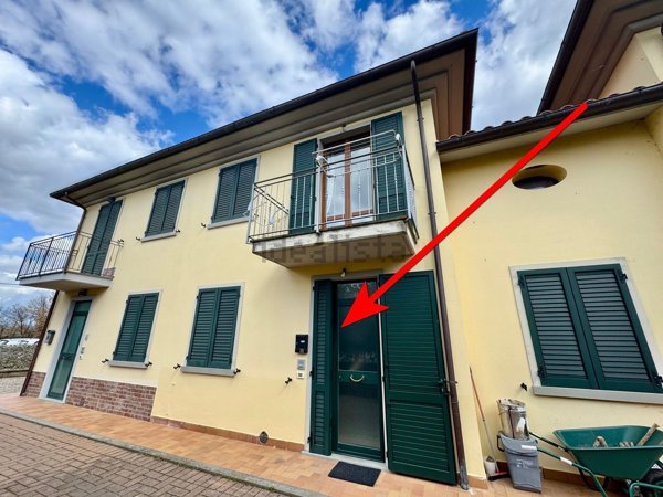 appartamento in vendita a Monte San Savino in zona Alberoro