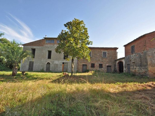 casa indipendente in vendita a Monte San Savino in zona Alberoro