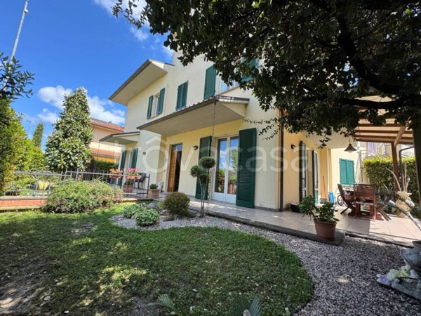 casa indipendente in vendita a Monte San Savino