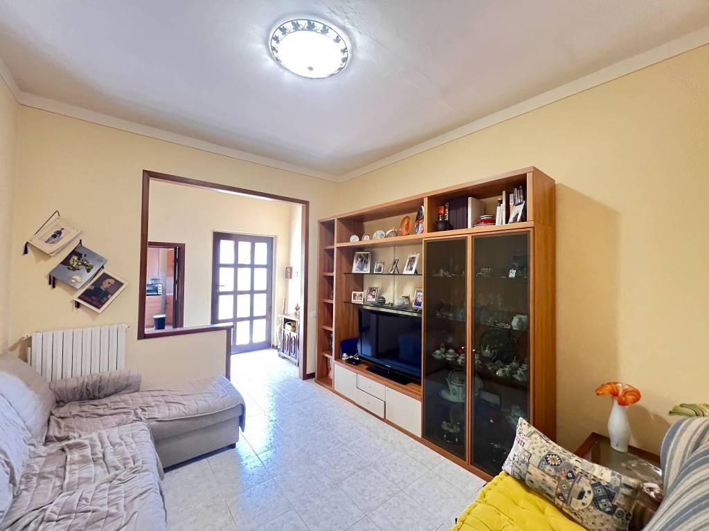 casa indipendente in vendita a Monte San Savino in zona Montagnano
