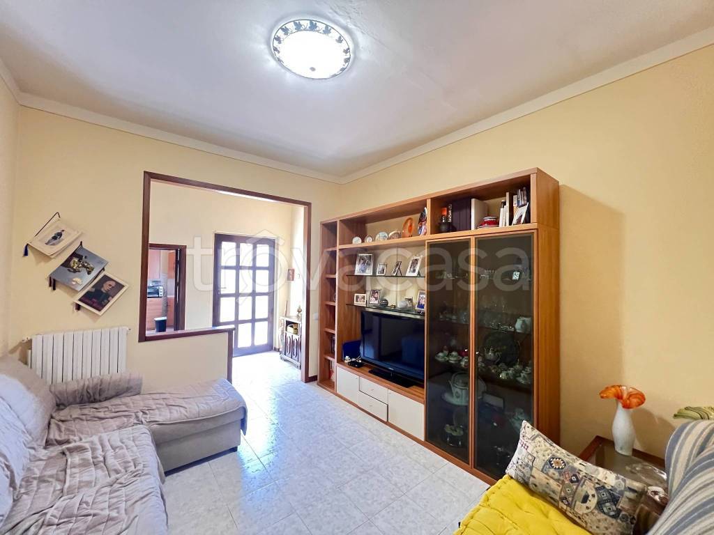 casa indipendente in vendita a Monte San Savino in zona Montagnano