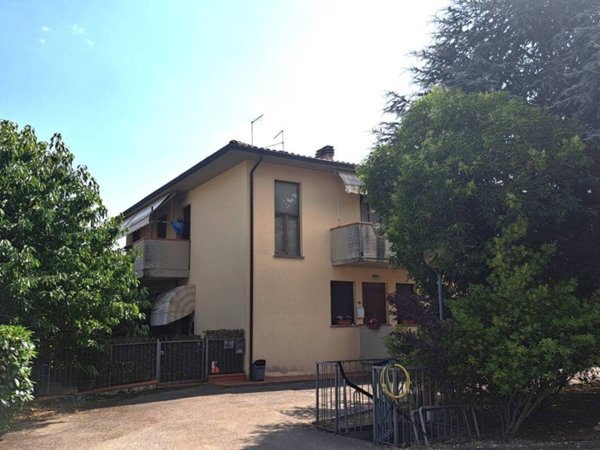 appartamento in vendita a Monte San Savino in zona Montagnano