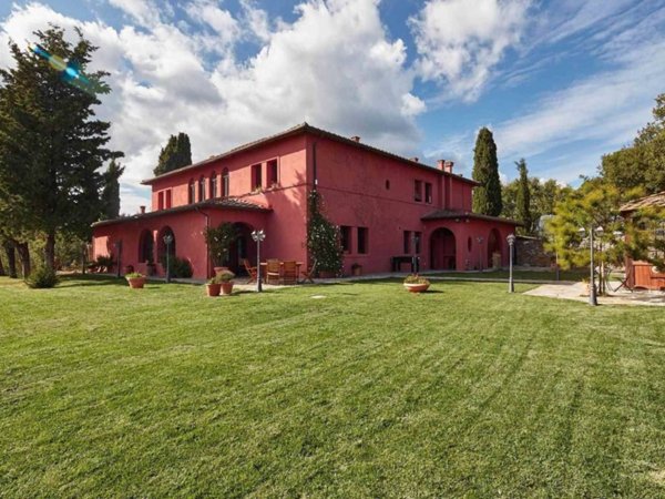 villa in vendita a Monte San Savino