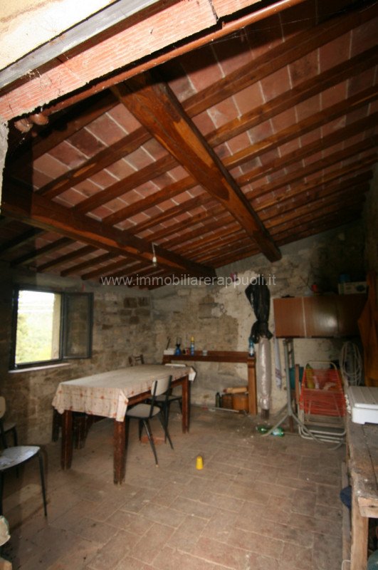 locale di sgombero in vendita a Monte San Savino