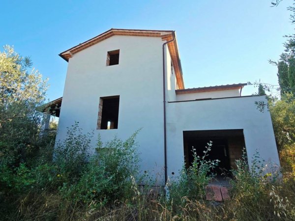casa indipendente in vendita a Monte San Savino