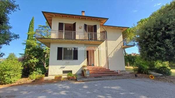 casa indipendente in vendita a Monte San Savino