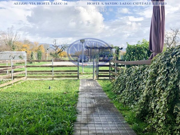 appartamento in vendita a Monte San Savino in zona Alberoro